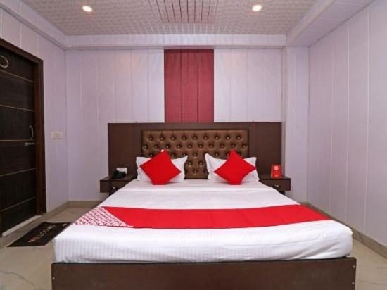 Airport Hotel Runway Yeni Delhi Dış mekan fotoğraf