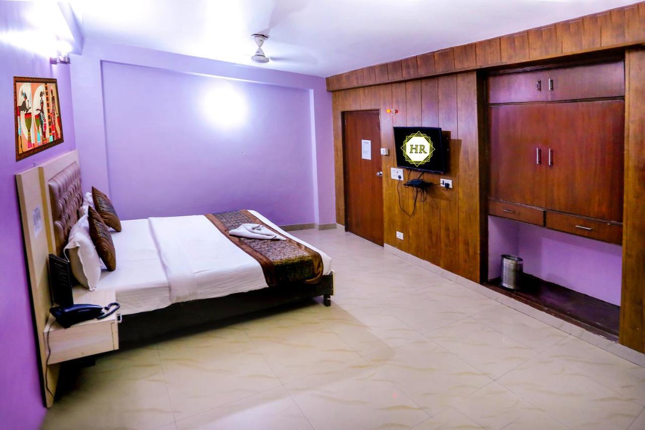 Airport Hotel Runway Yeni Delhi Dış mekan fotoğraf