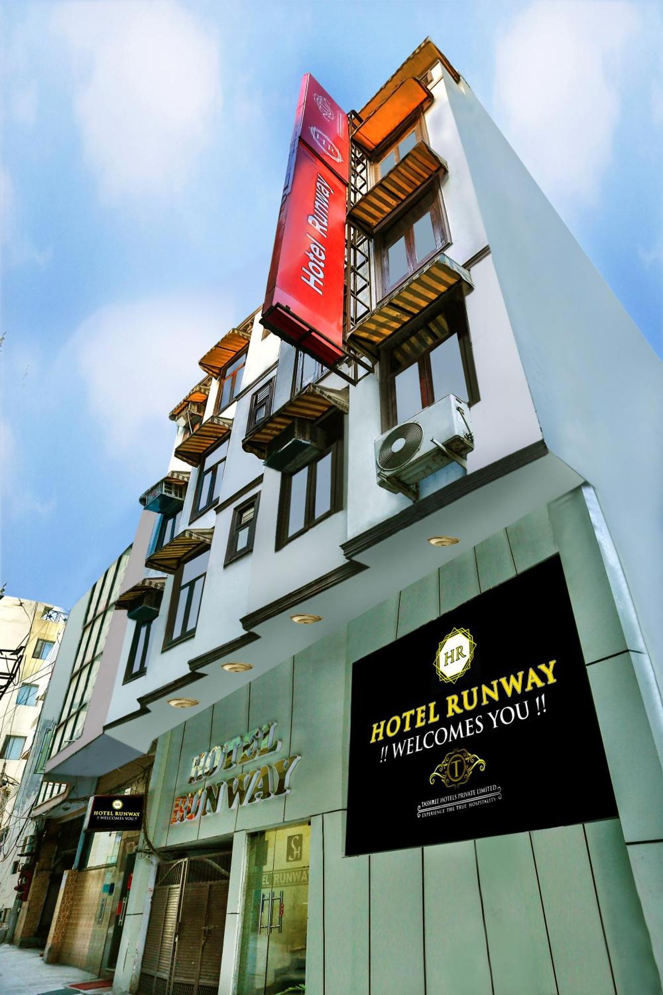 Airport Hotel Runway Yeni Delhi Dış mekan fotoğraf